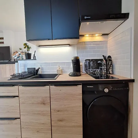 Saint Loup Climatise Entierement Renove