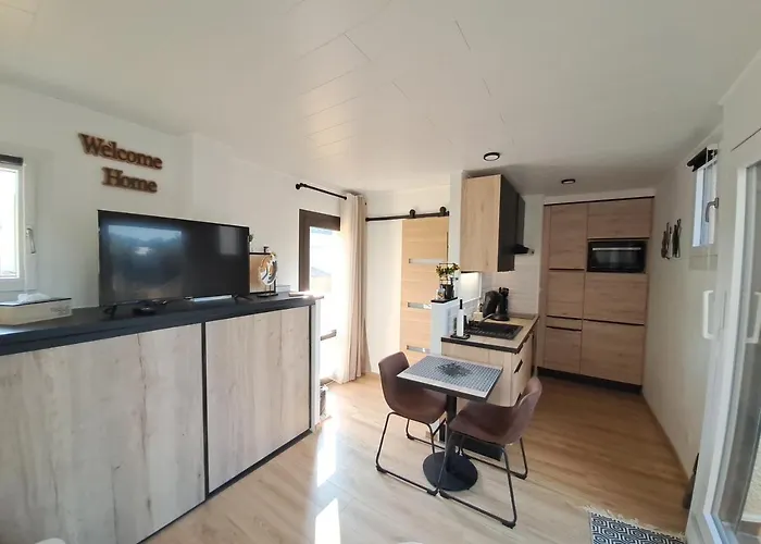 Saint Loup Climatise Entierement Renove