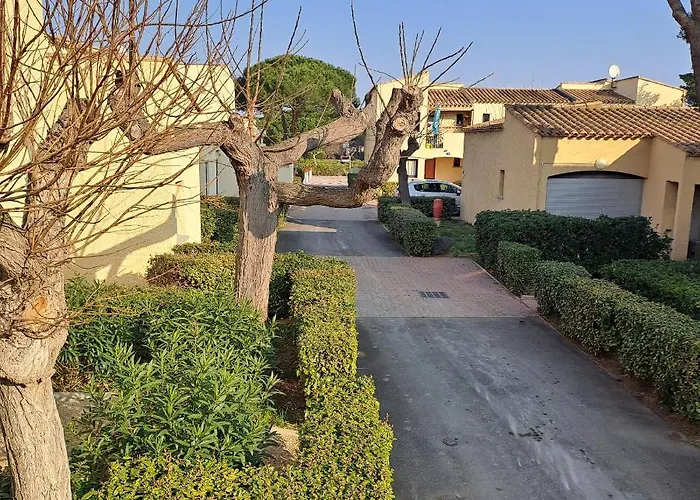 Saint Loup Climatise Entierement Renove Agde