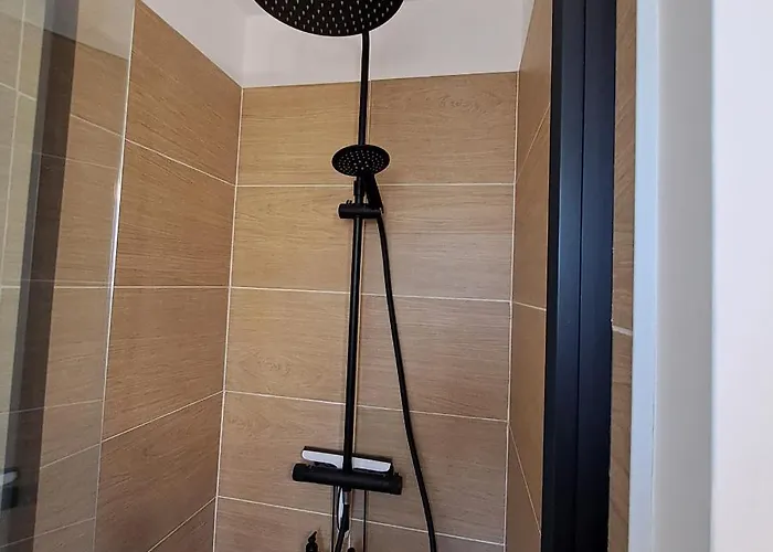 Climatisé Cosy Avec Grande Piscine Chauffée * Agde